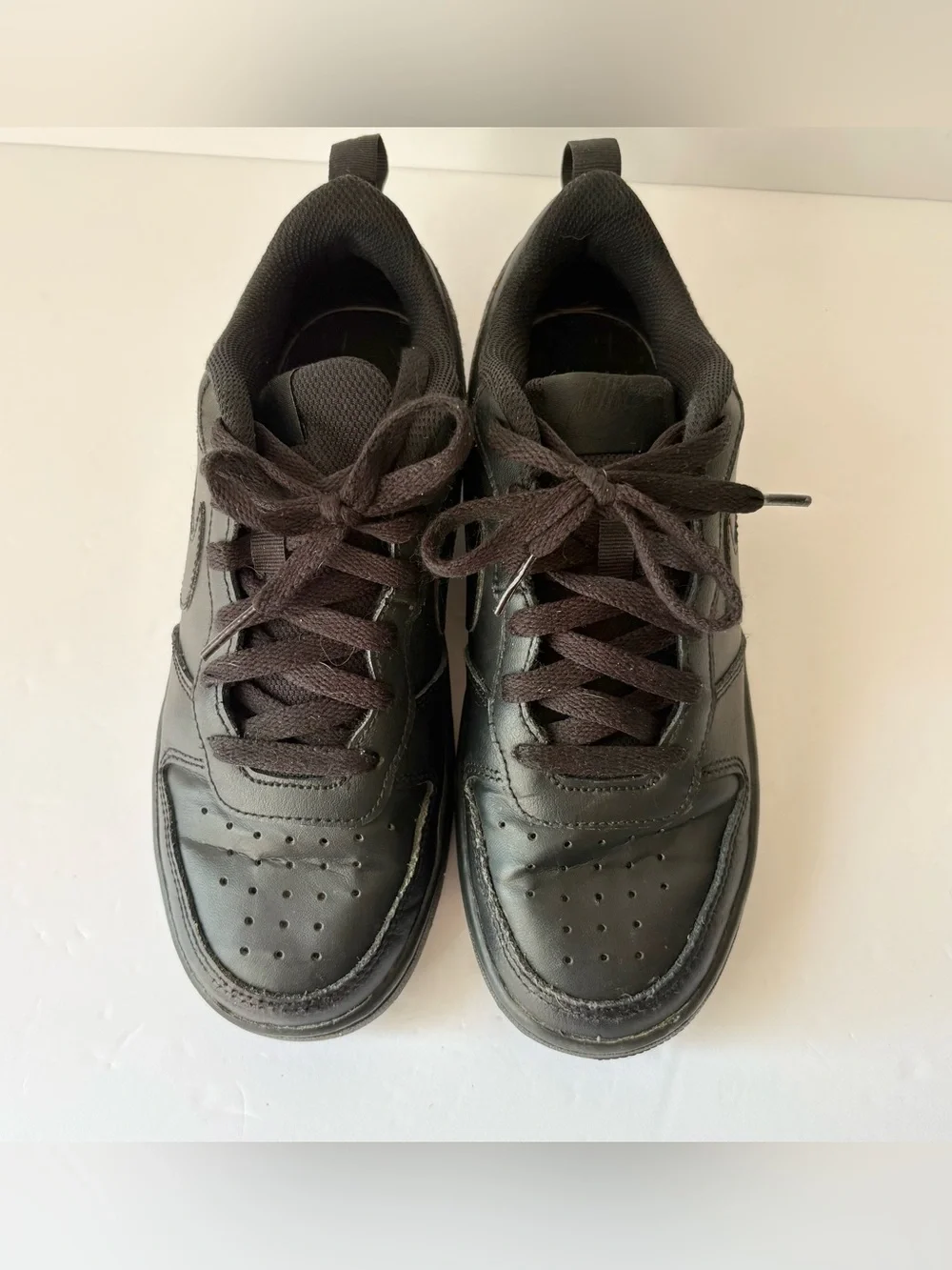 Nike Boys Black Court Borough Low 2 Athletic Sneakers